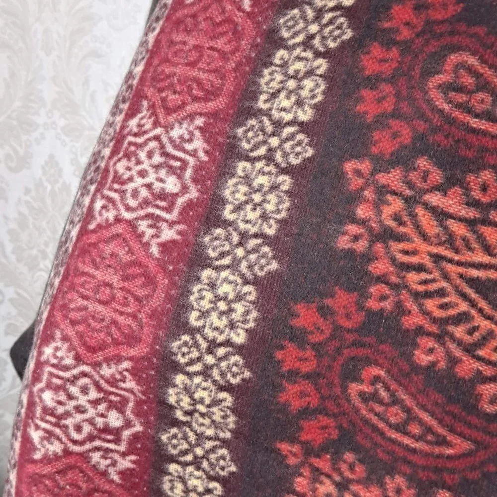V. Fraas Cashmink 100% Acrylic Blanket Scarf Autumn Colors Paisley Fringe EUC